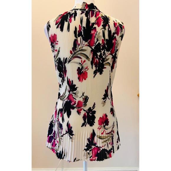 NWT DKNY Women's Pleated Floral Sleeveless Tie Neck Blouse Top - Picture 2 of 7